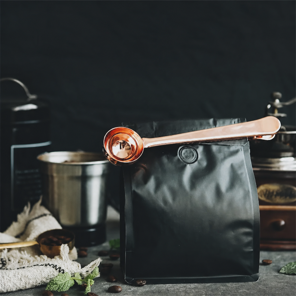 2-in-1 Stainless Coffee Scoop with Bag Clip